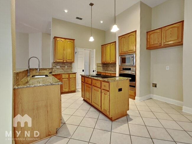 Photo - 1710 Brush Creek Dr