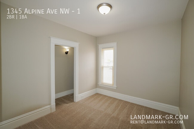 1345 Alpine Ave NW Unidad 1