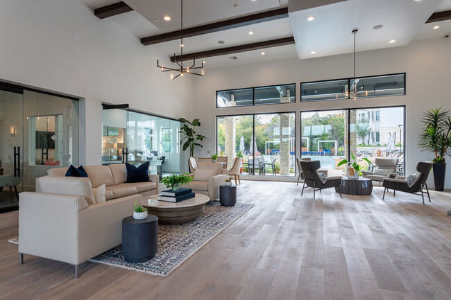 Building Photo - Estates at Bee Cave Rental
