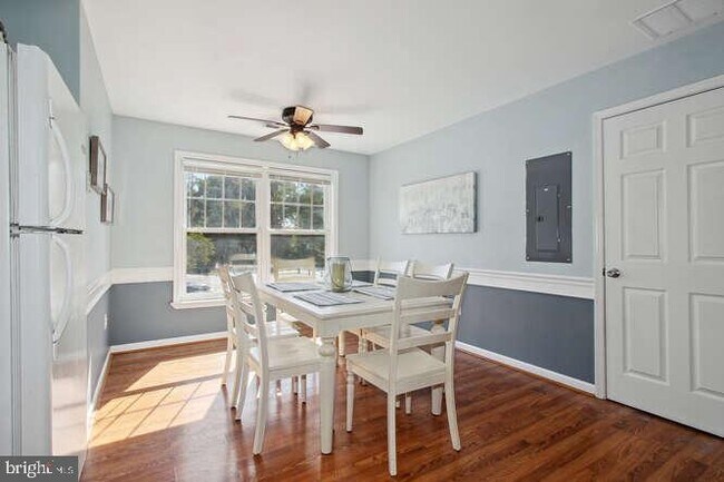 Photo - 1706 Furnace Dr Unit B