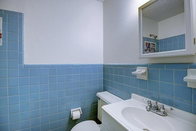 Photo - 746 Collingswood Dr