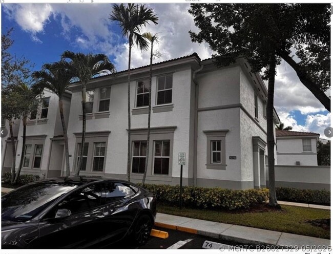 Building Photo - 15746 SW 41st St