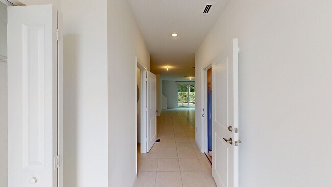 Photo - 3BD/2.5 BA Townhome in Heathwood Reserve - Gated In West Lake Worth