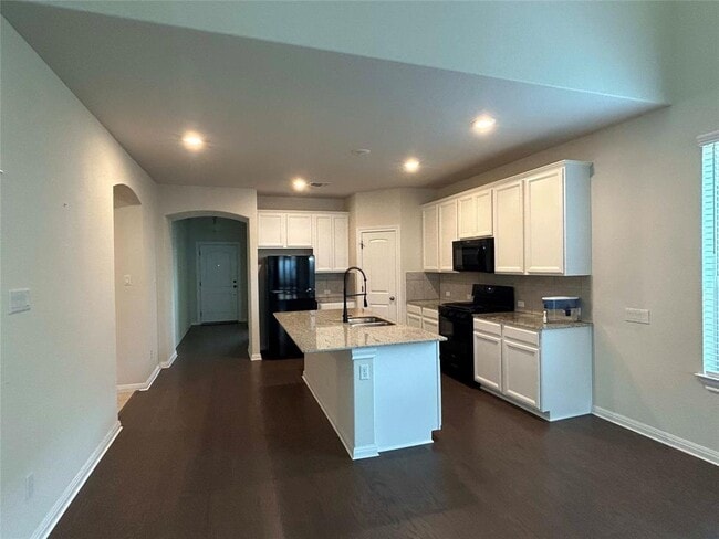 Photo - 506 Georgia Lace Trail