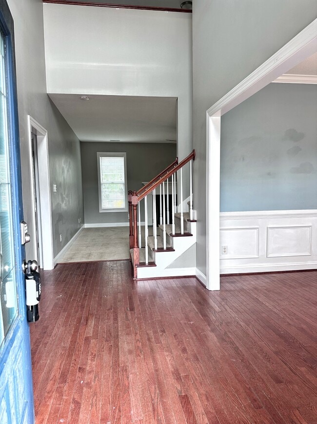 Photo - 114 Hills Lorough Loop