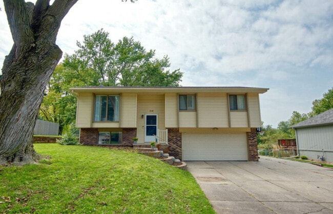 Building Photo - 2146 N 141st Ave Rental
