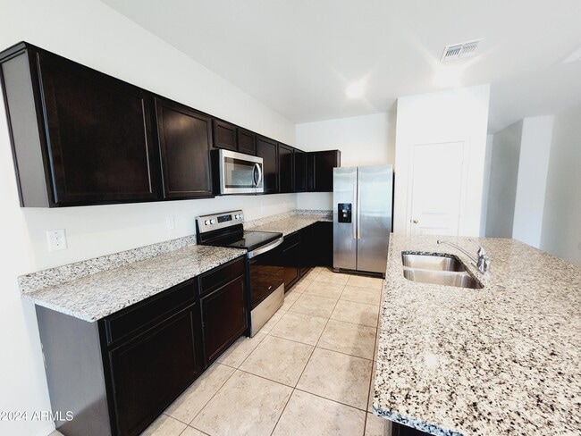 Photo - 1753 W Cameron Blvd