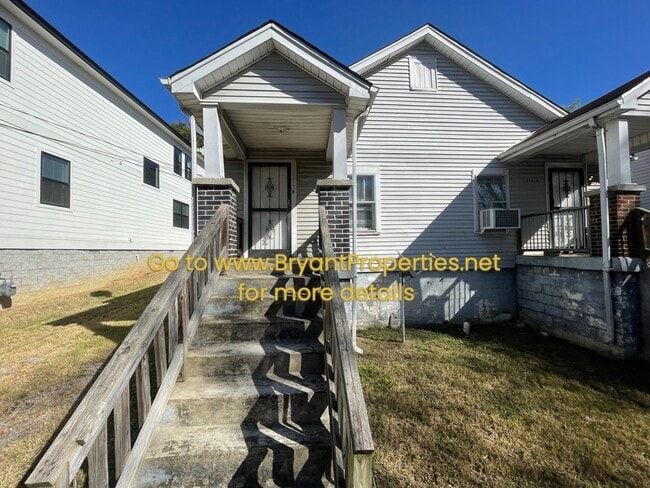 Building Photo - 1313 Meridian St Unit B Rental
