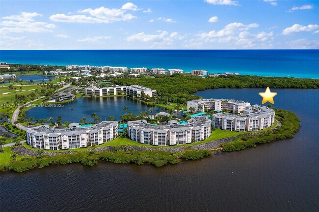 Photo - 5800 NE Island Cove Way Unidad 2407