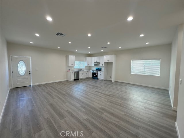 Photo - 10060 Pinewood Ave