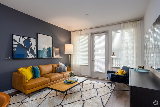 2BR, 2BA - 1,169SF