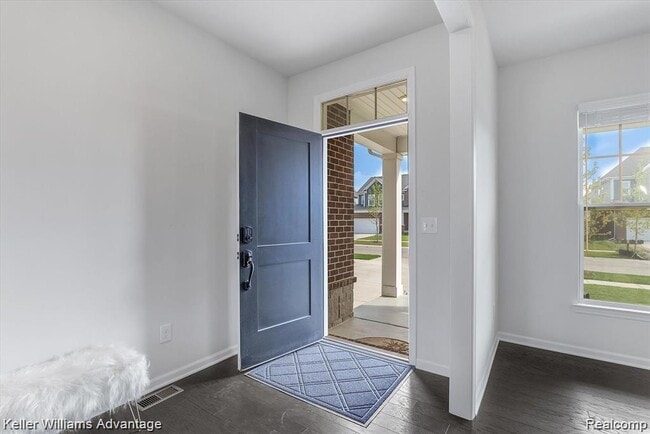 Photo - 48389 Fieldstone Dr