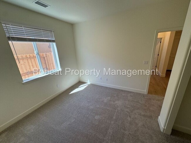 Photo - 837 Bravestone Ave