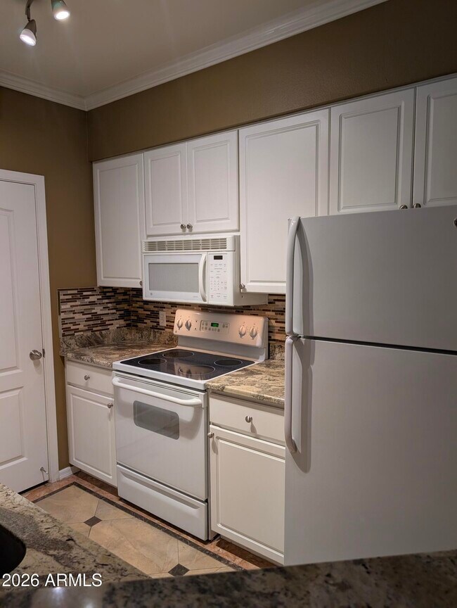 1701 E Colter St Unit 368