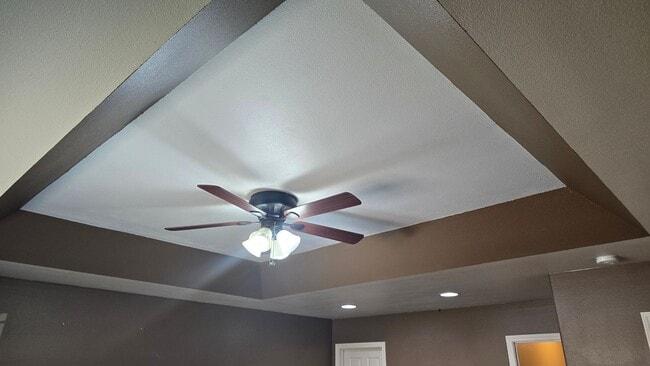 Photo - Stunning 5-Bedroom Home in a Highly Sought-After Neighborhood