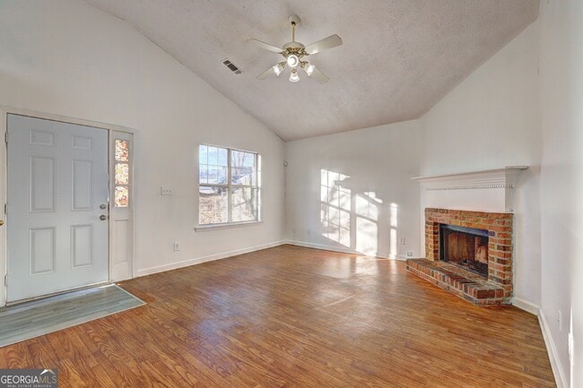 Photo - 103 Wedgewood Walk