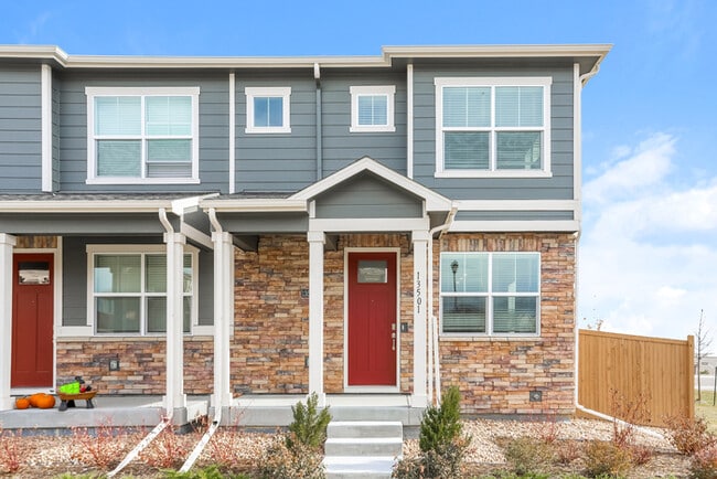 Building Photo - 13501 Oneida Ln