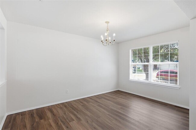 Photo - 18120 Topsail St