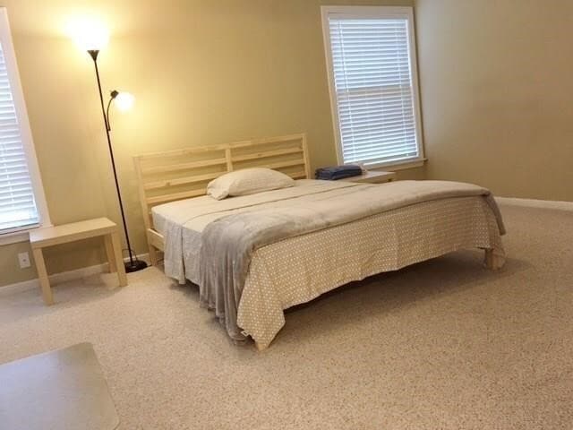 Photo - 2009 Sheridan St