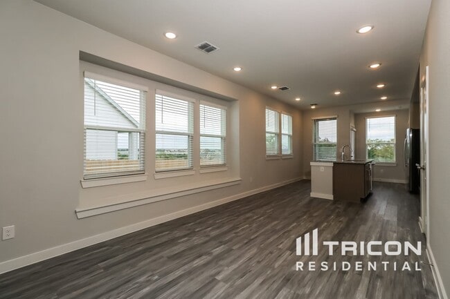 Photo - 1737 Mexican Heather Dr