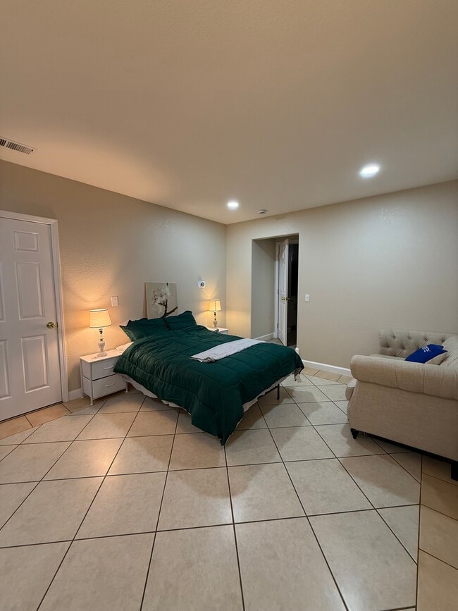 Photo - 3334 Dias Dr