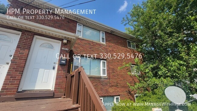 Building Photo - 2055 Quayle Dr Rental