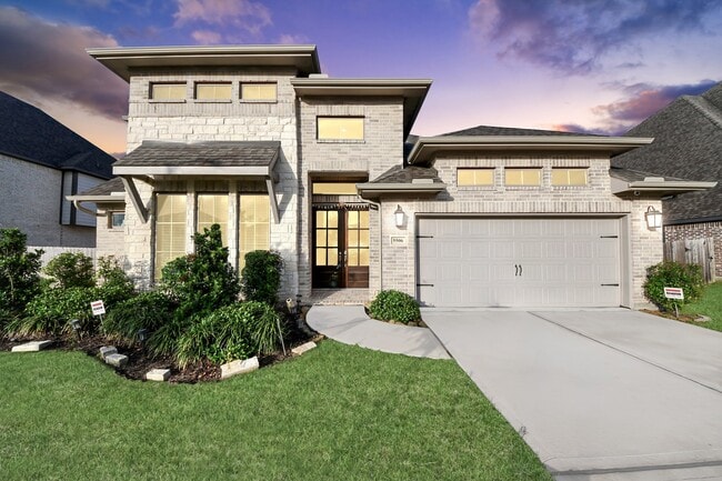 Building Photo - 5506 Onyx Fls Dr