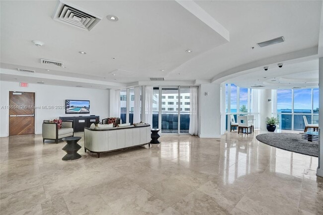 Building Photo - 6301 Collins Ave Unit 2805 Rental