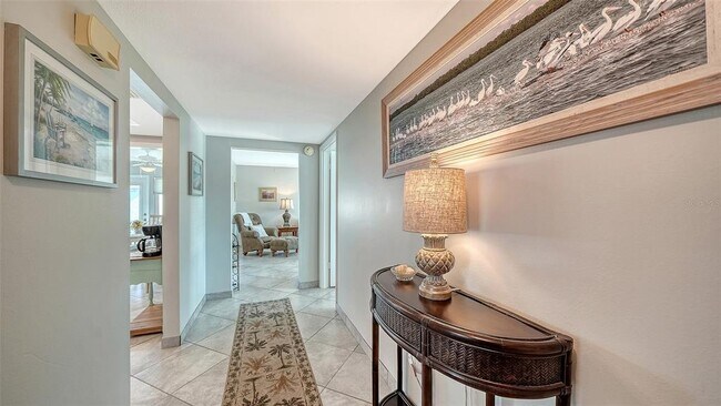2657 Riverbluff Pkwy