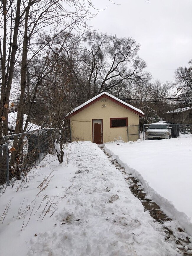 Photo - Single house for rent (under Renovation )this house will be ready December 1 2025 just in time fo...