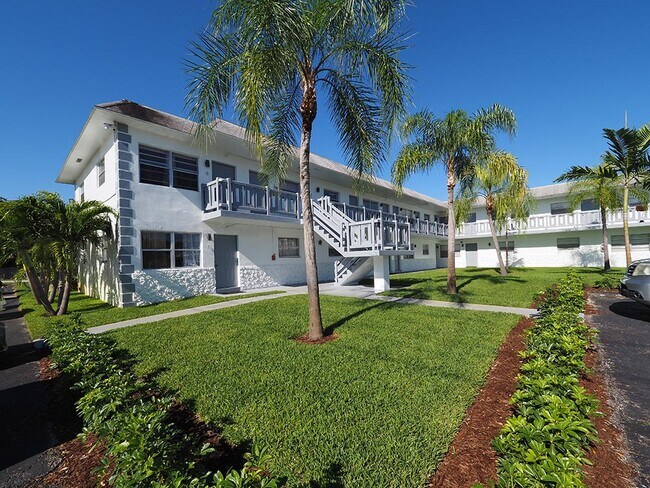 Oakland Palm Apartments - Oakland Palm Apartments