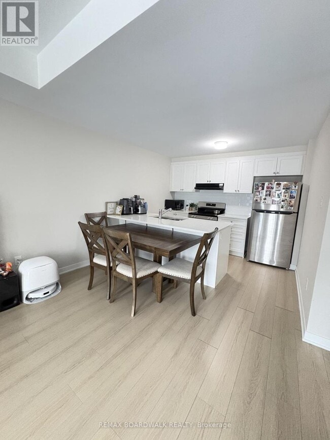 Photo - 43 Pyrite Private