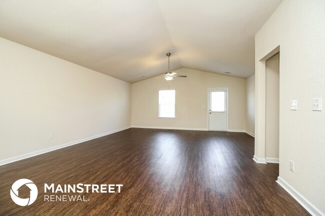 Photo - 2328 Bee Hive Dr