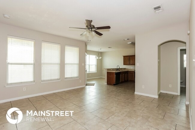 Photo - 280 Edison Ln