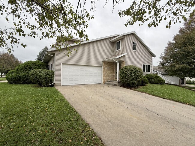 1116 Greig Trail