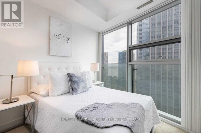 Photo - 14 York St Unité 1905