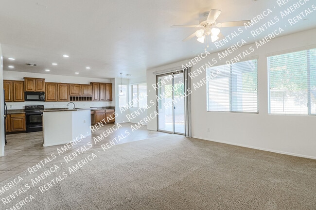 Photo - 14332 W Crocus Dr