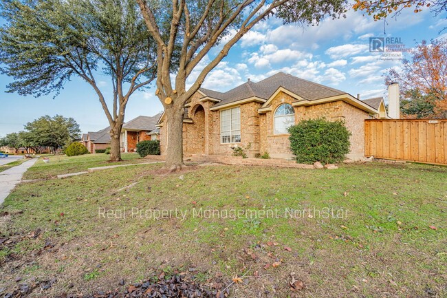 Spacious 4 bedroom! Recently Updated - Spacious 4 bedroom! Recently Updated Casa