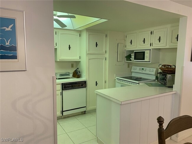 Photo - 3443 Gulf Shore Blvd N Unidad 506