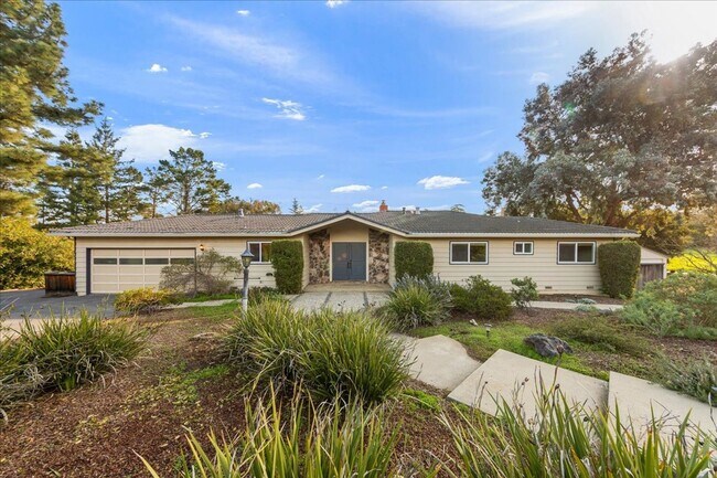 Photo - Beautiful remodeled 3 Bed 2 Bath home in L...