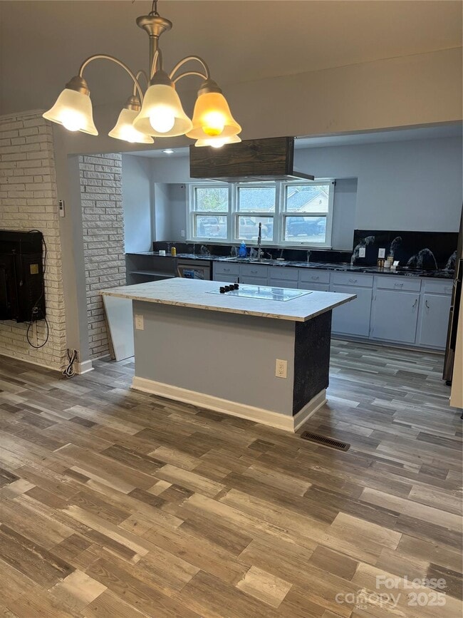 Photo - 6225 Branch Hill Cir