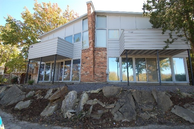 Building Photo - 1100 Laguille Ct Unit B