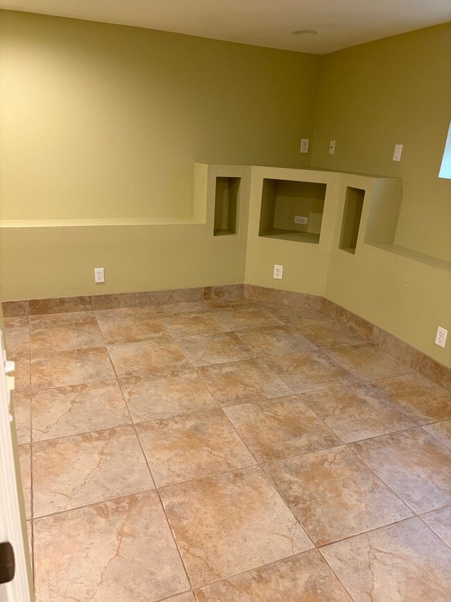 Photo - 3775 Gard St Unidad B