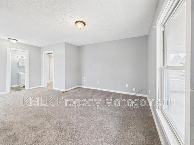 Photo - 36 23rd St SW