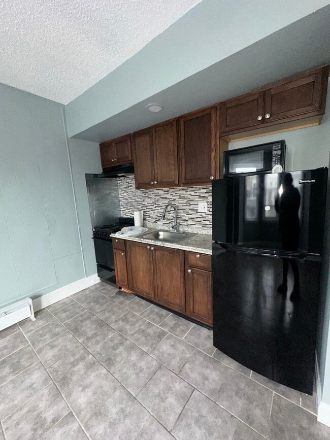 Photo - 1721 N Creighton St Unit 1721 N Creighton St 2nd Floor