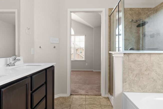 Photo - 9605 Raeburn Court
