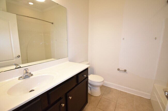 Photo - (Coming Soon) 3 Bedroom and 2 Bath Condo- Woodland Village (No Pets)