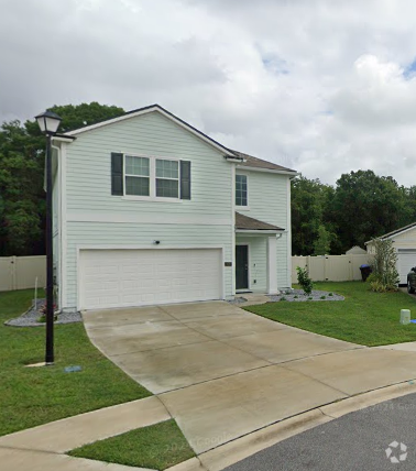 Building Photo - The Lifestyle You Deserve. Rental