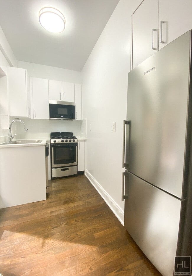 Photo - EAST 56 STREET Unit 1J