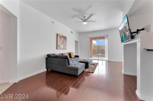 Photo - 47 E Agate Ave Unit 303